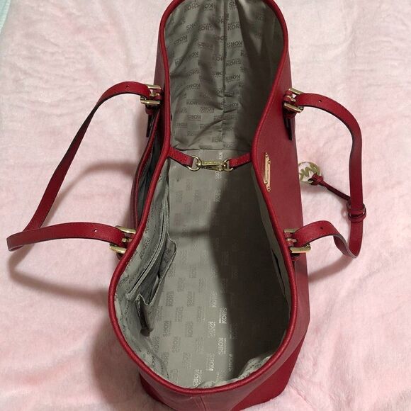 ‎Michael Kors Jet Set Medium Tote Bag Red - Picture 13 of 16